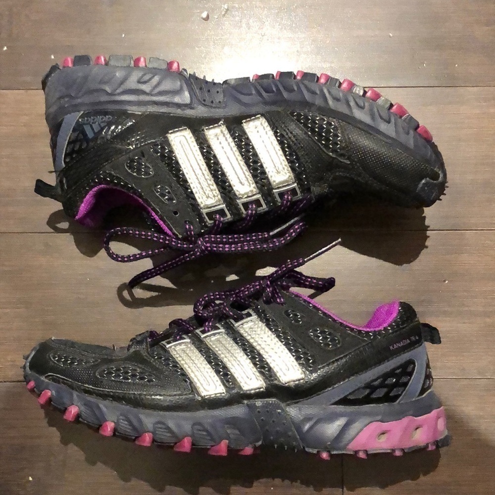 Adidas black trail running shoes. Kandia tr 4